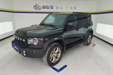 2023款 2.0T 自动四驱征服