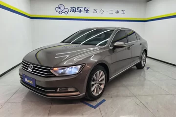 2017款 330TSI 双离合 领先版