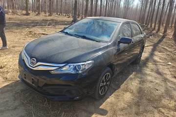 2020款 1.5L 手动 豪华型