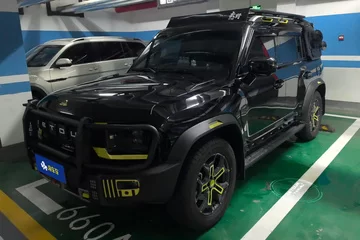 2023款 2.0T 双离合四驱穿越PRO+