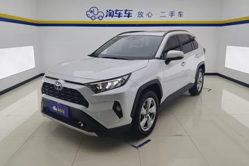 2021款 2.0L CVT 两驱 风尚Plus版